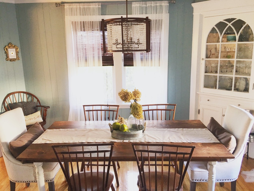 farmhouse dining room 