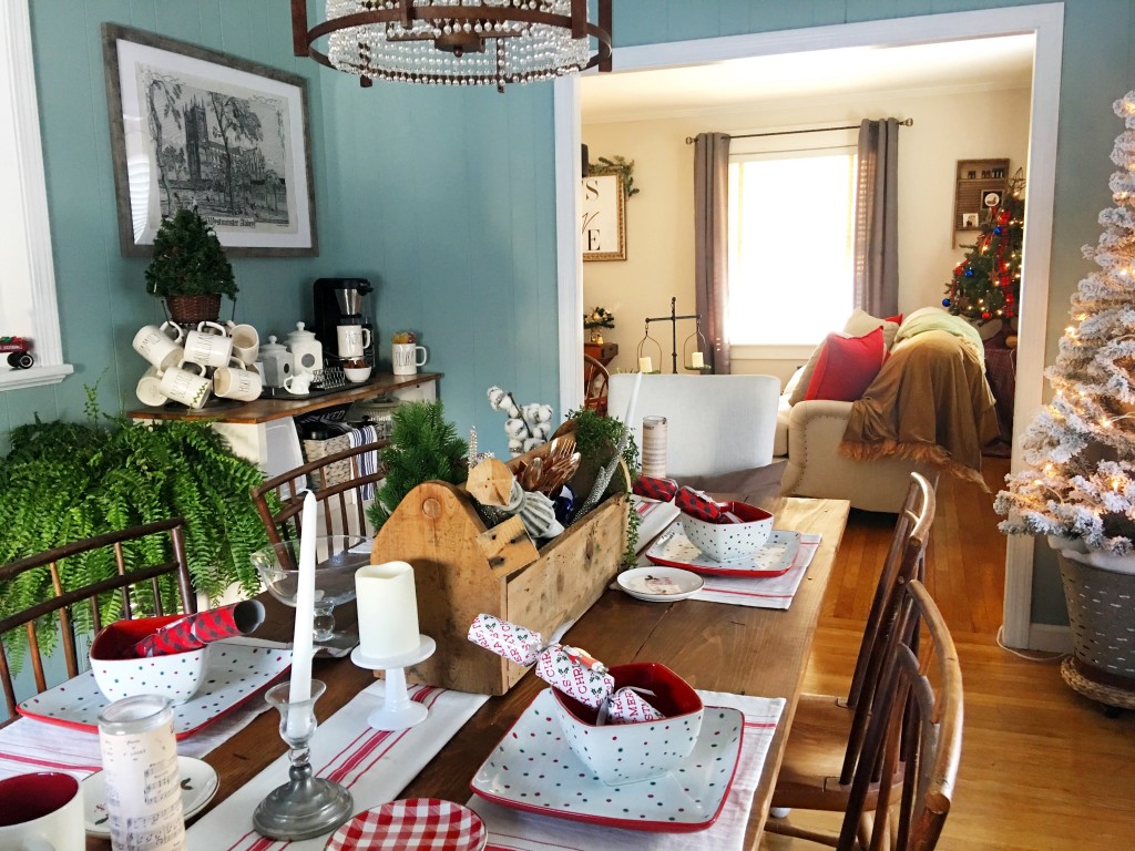 2017 Styling Harvard holiday home tour